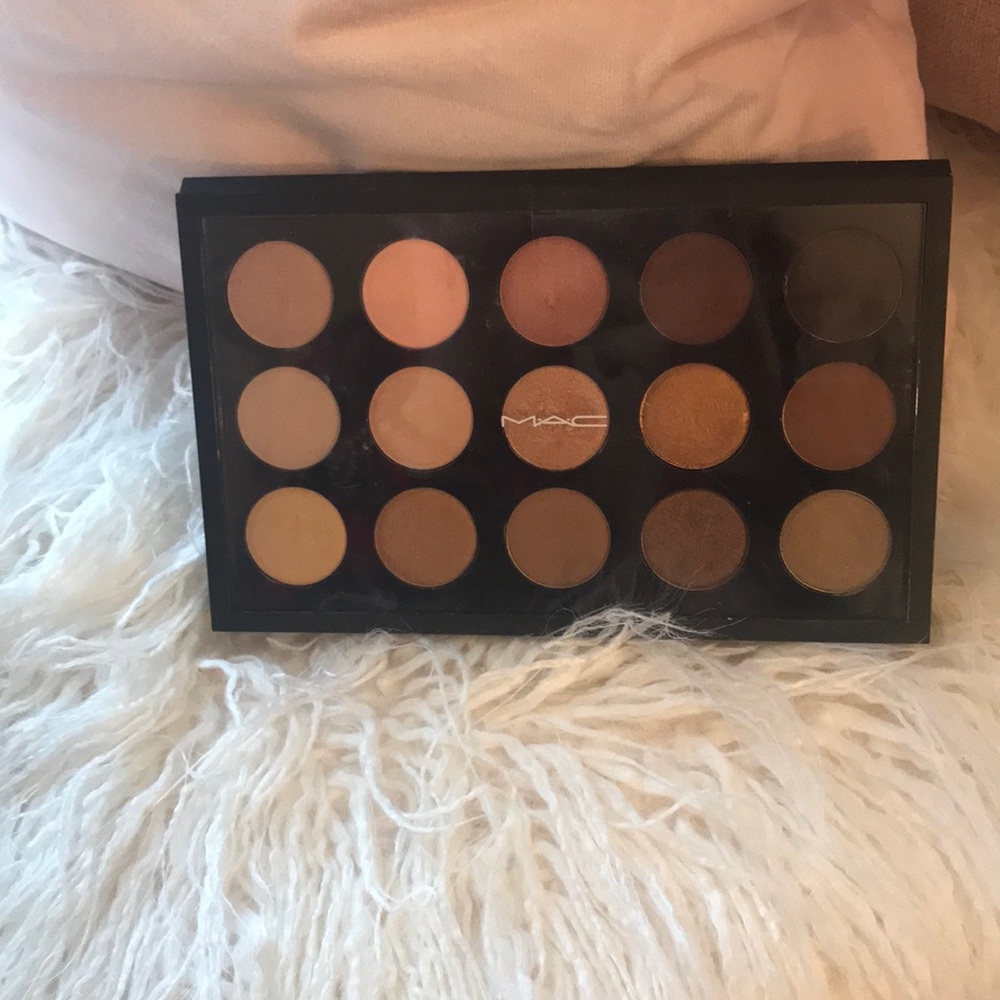 MAC Warm Neutral Eyeshadow Palette